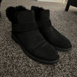 Cute stylish Uggs